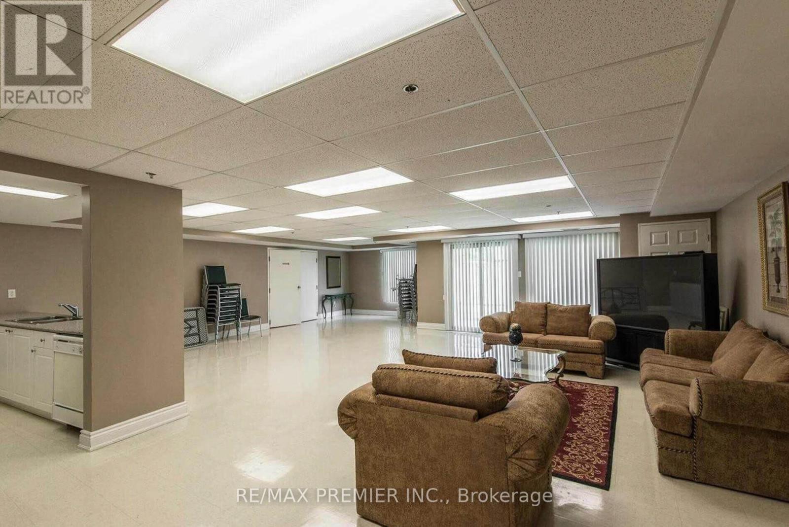 205 - 250 Pine Grove Road, Vaughan, Ontario  L4L 9M6 - Photo 26 - N12615216