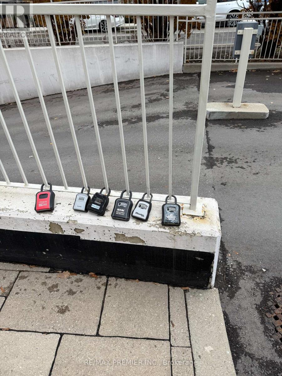 205 - 250 Pine Grove Road, Vaughan, Ontario  L4L 9M6 - Photo 27 - N12615216