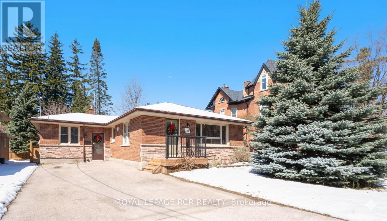 10 FAULKNER STREET, Orangeville, Ontario