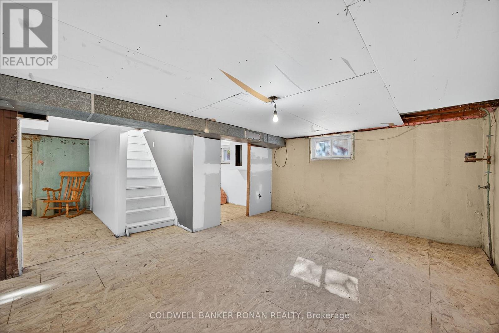 223 Louisa Street, Clearview, Ontario  L0M 1S0 - Photo 24 - S12452249