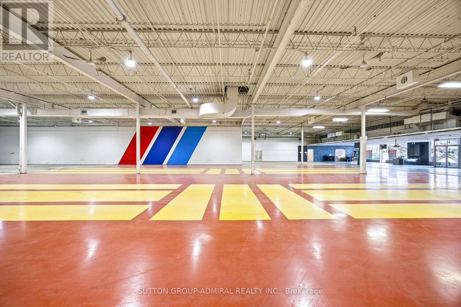 1017 Finch Avenue W, Toronto, Ontario M3J 2C7 - Photo 15 - W12518400