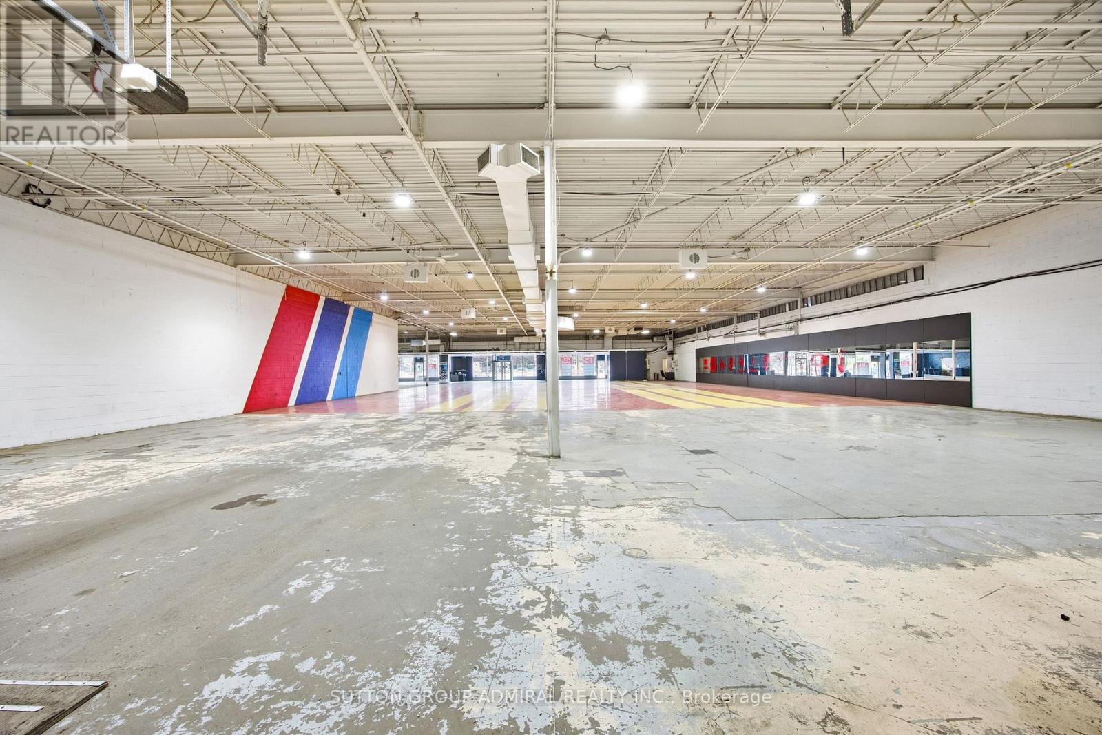 1017 Finch Avenue W, Toronto, Ontario M3J 2C7 - Photo 24 - W12518400