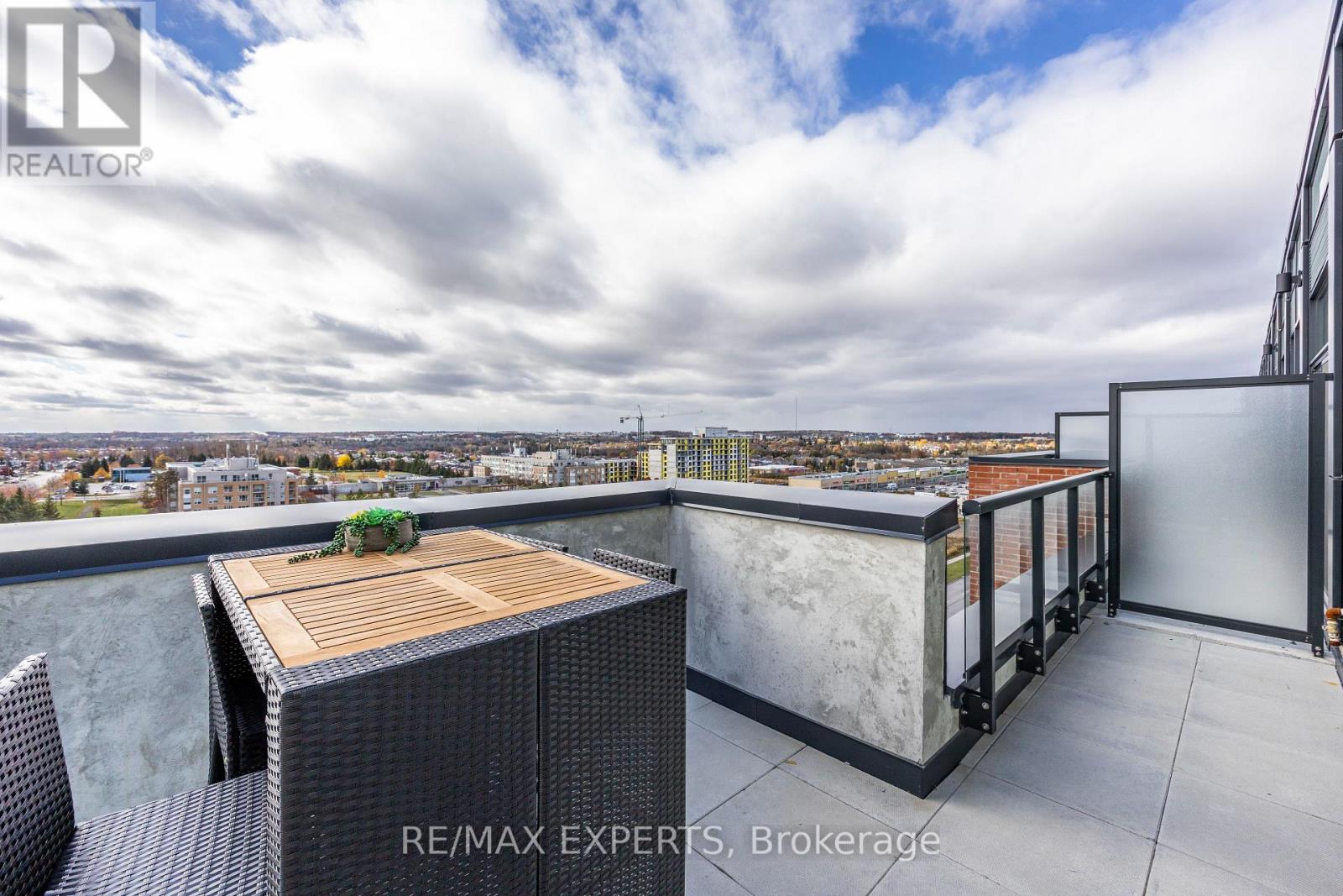 707 - 681 Yonge Street, Barrie, Ontario  L4N 4E8 - Photo 10 - S12615000