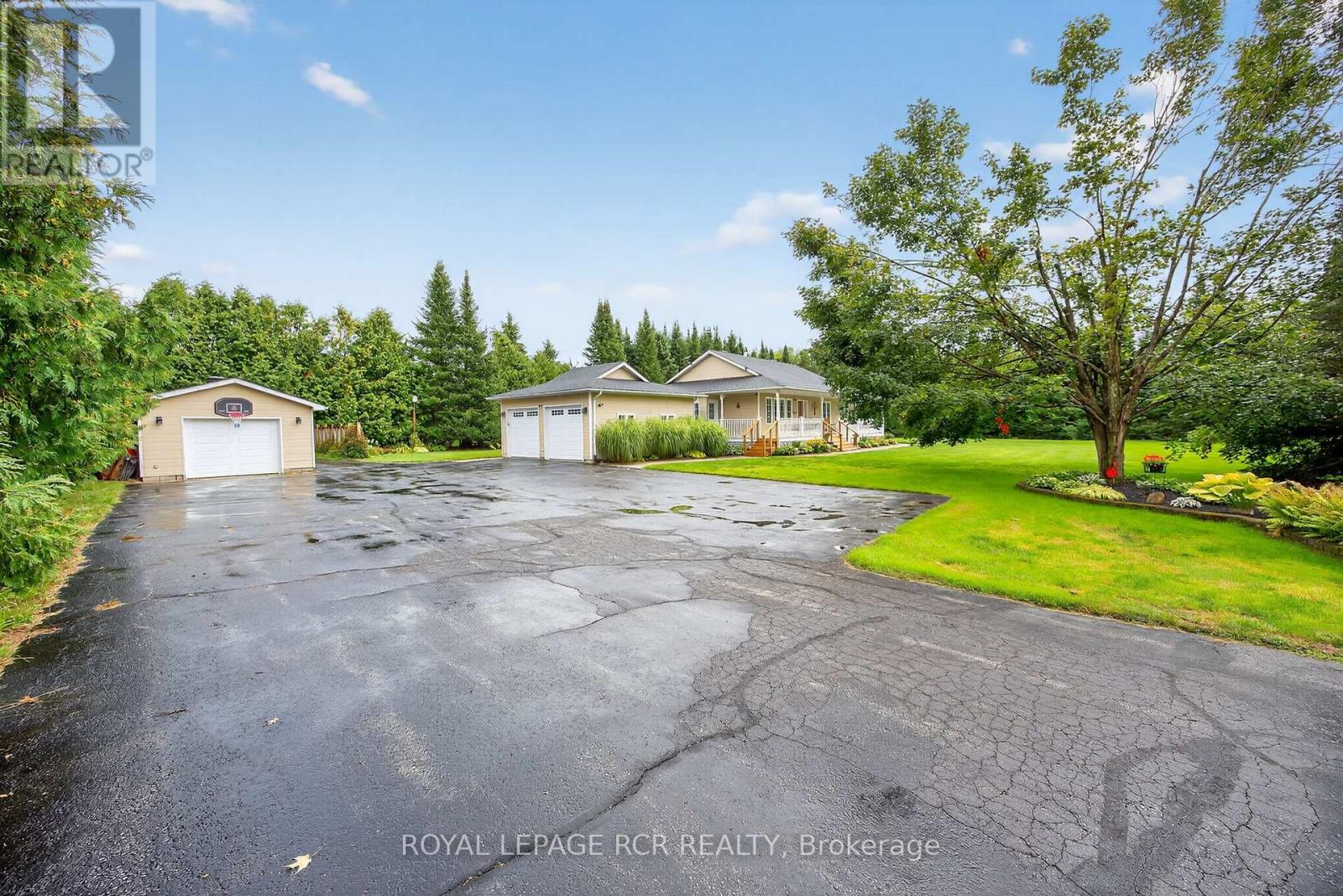 3 Nevis Ridge Drive, Oro-Medonte, Ontario  L0L 1T0 - Photo 2 - S12615106