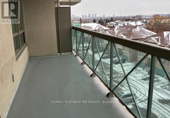 501 - 1359 Rathburn Road E, Mississauga, Ontario  L4W 5P7 - Photo 13 - W12614948