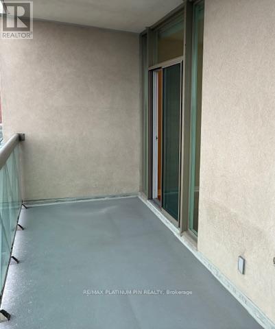 501 - 1359 Rathburn Road E, Mississauga, Ontario  L4W 5P7 - Photo 15 - W12614948