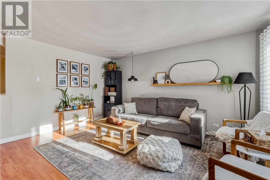 374 Mclean Street, Greater Sudbury, Ontario  P3A 1V3 - Photo 4 - 2125885