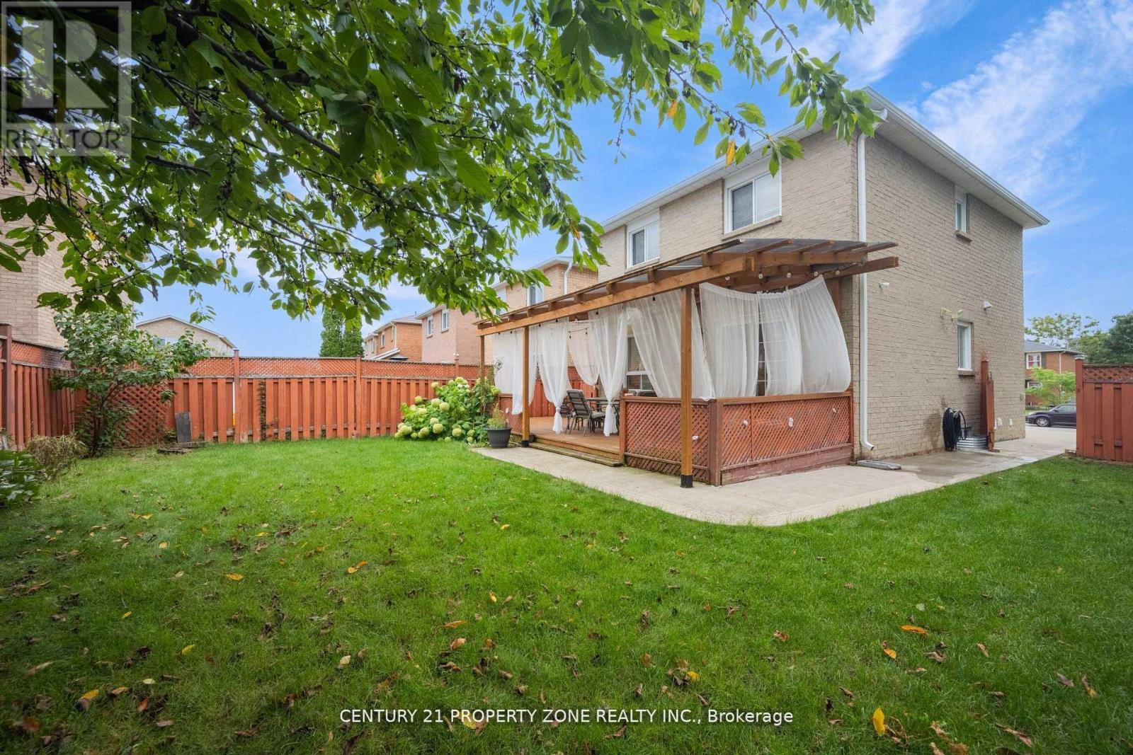 2 Cortez Court, Brampton, Ontario  L6X 3Z4 - Photo 38 - W12615006