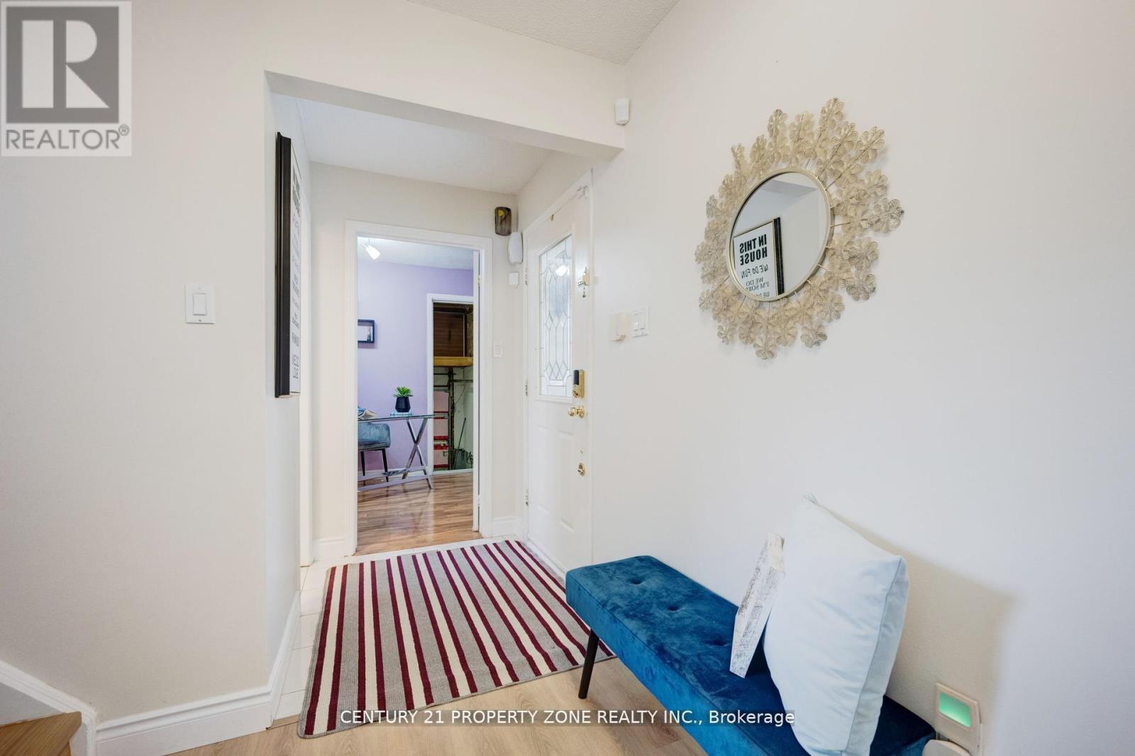 2 Cortez Court, Brampton, Ontario  L6X 3Z4 - Photo 9 - W12615006