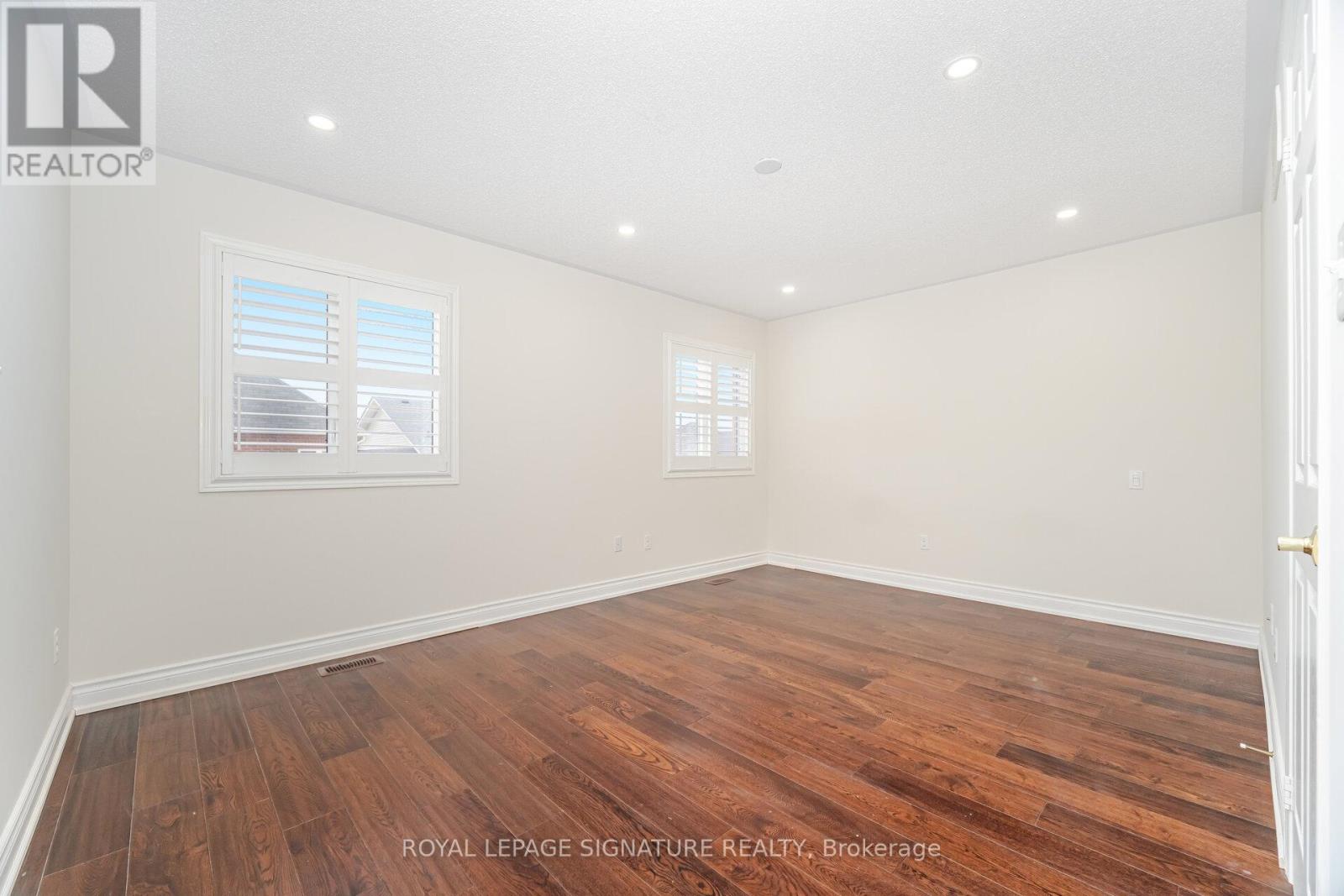 527 Nairn Circle, Milton, Ontario  L9T 8A8 - Photo 26 - W12615034