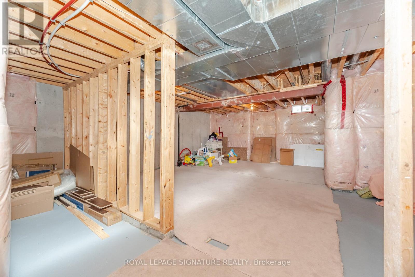 527 Nairn Circle, Milton, Ontario  L9T 8A8 - Photo 43 - W12615034