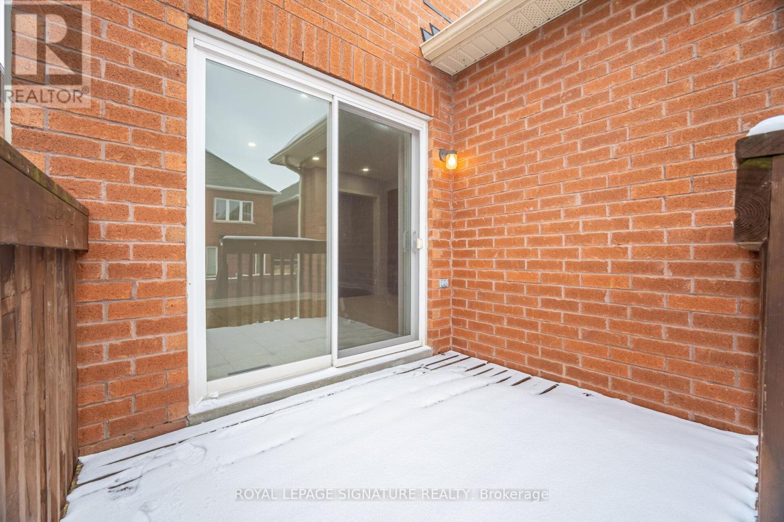 527 Nairn Circle, Milton, Ontario  L9T 8A8 - Photo 45 - W12615034