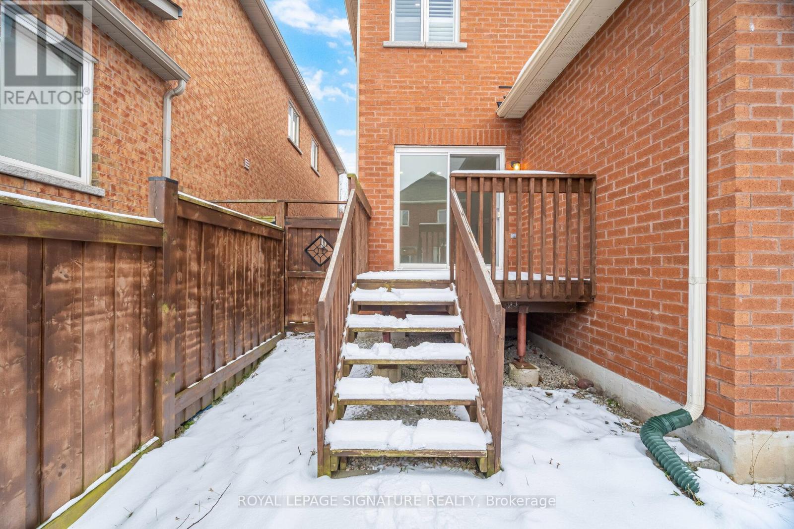 527 Nairn Circle, Milton, Ontario  L9T 8A8 - Photo 47 - W12615034