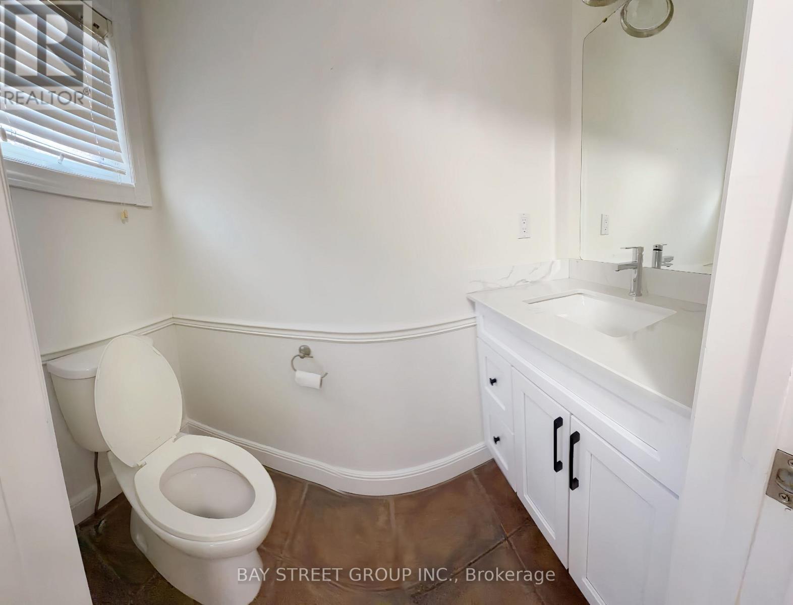 1412 Peerless Court, Oakville, Ontario  L6H 3A4 - Photo 29 - W12615040