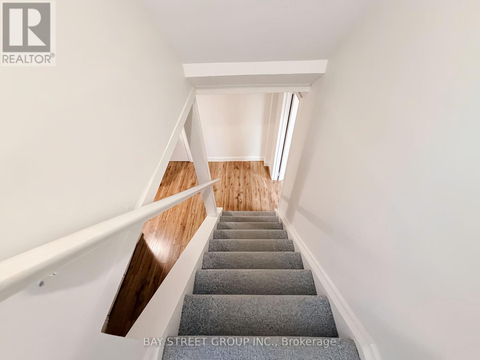 1412 Peerless Court, Oakville, Ontario  L6H 3A4 - Photo 30 - W12615040