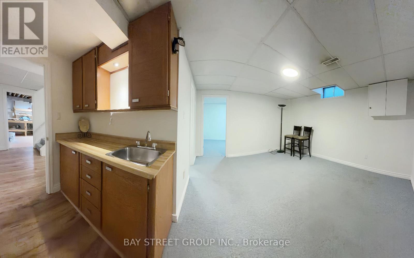 1412 Peerless Court, Oakville, Ontario  L6H 3A4 - Photo 31 - W12615040