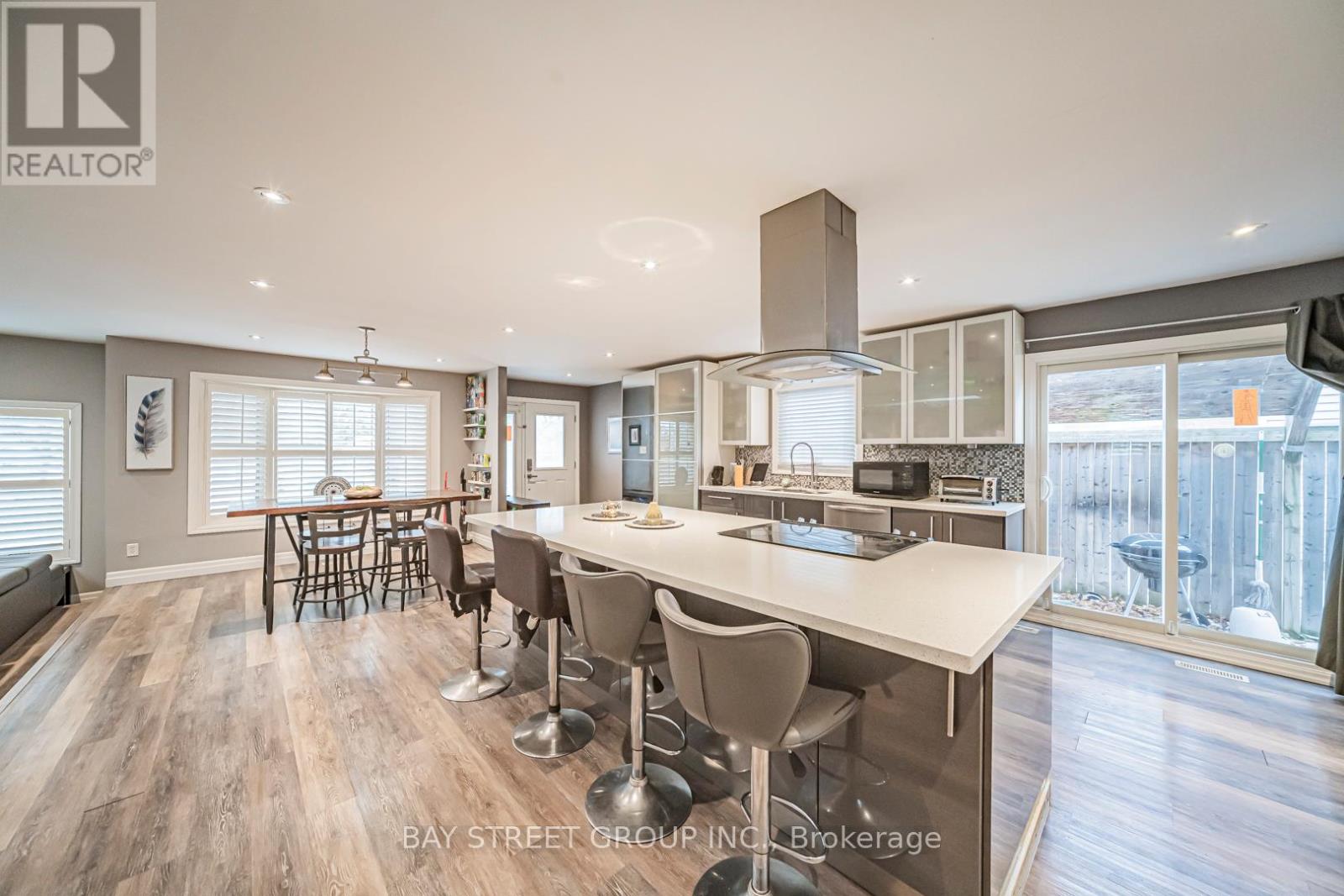 3311 Kings Masting Crescent, Mississauga, Ontario  L5L 1G5 - Photo 9 - W12615042