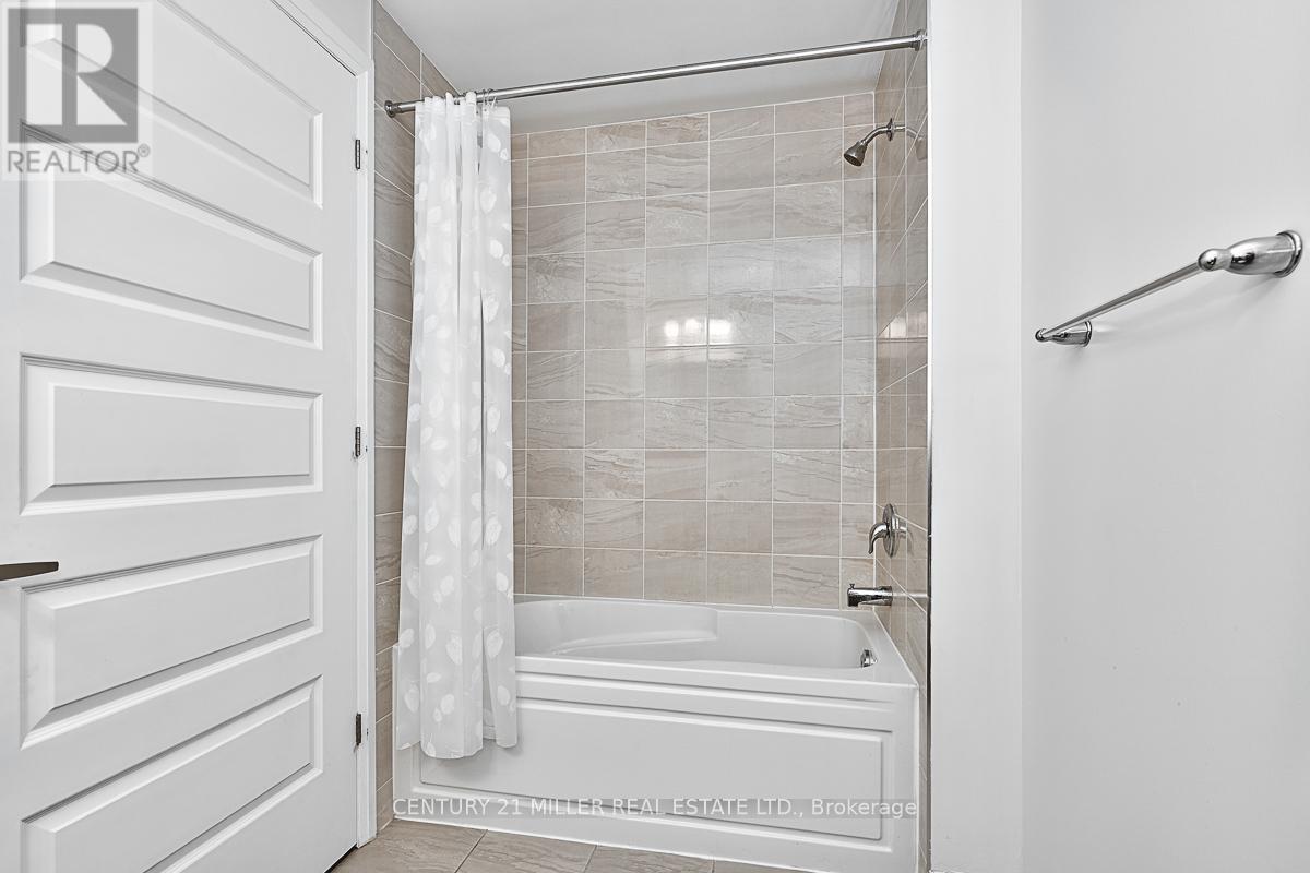 #132 - 1105 Leger Way, Milton, Ontario  L9E 1K7 - Photo 11 - W12615078