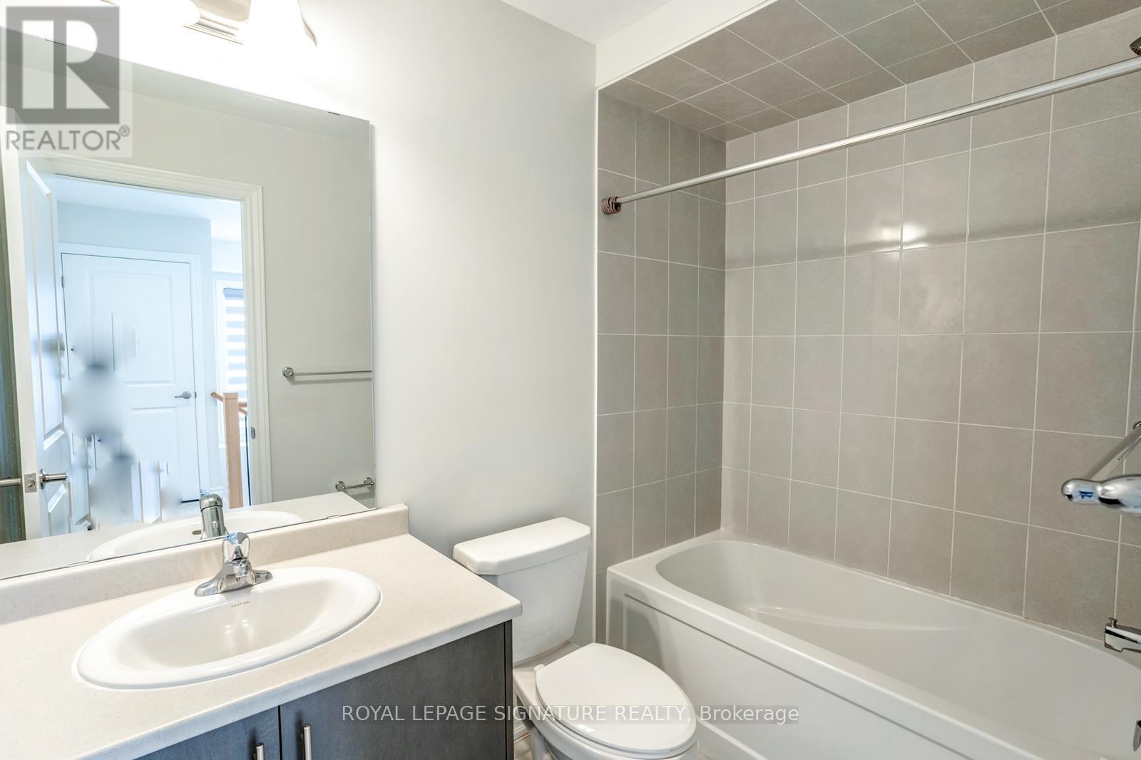 20 Lavinia Road, Brampton, Ontario  L6P 4N8 - Photo 33 - W12615088