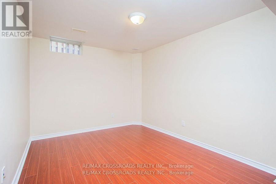 23 River Heights Drive, Brampton, Ontario  L6P 2M9 - Photo 14 - W12615144