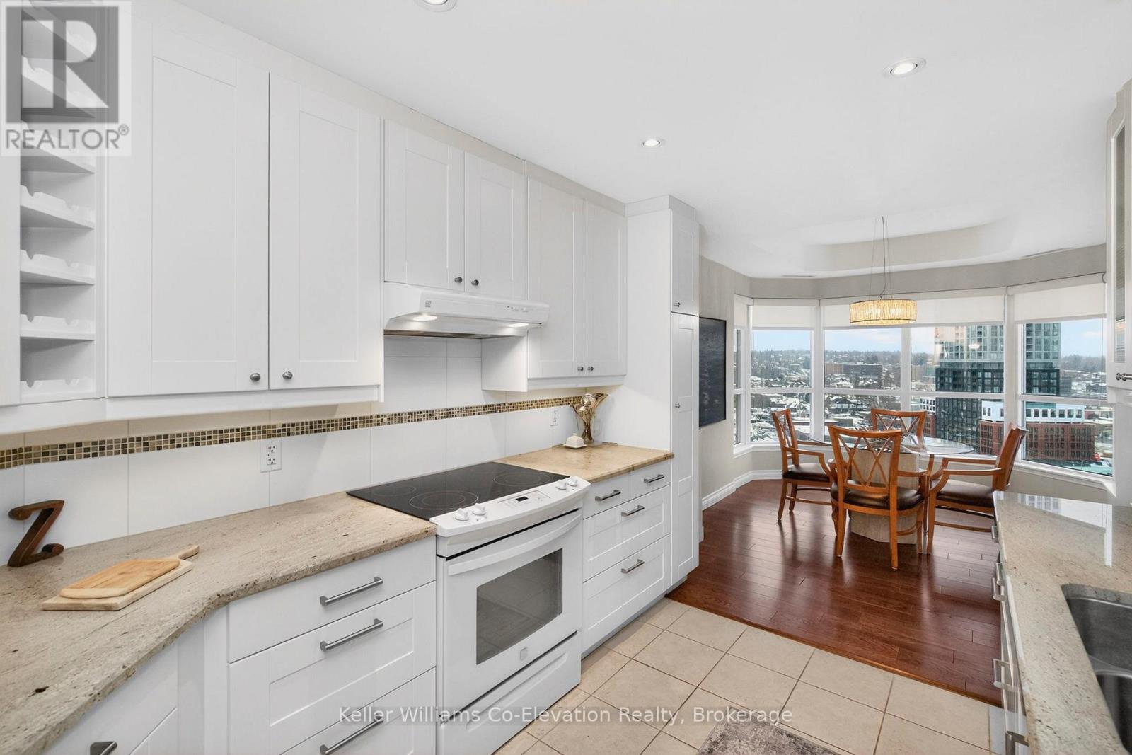 1601 - 6 Toronto St Street, Barrie (City Centre), Ontario L4N 9R2 - Photo 17 - S12615322