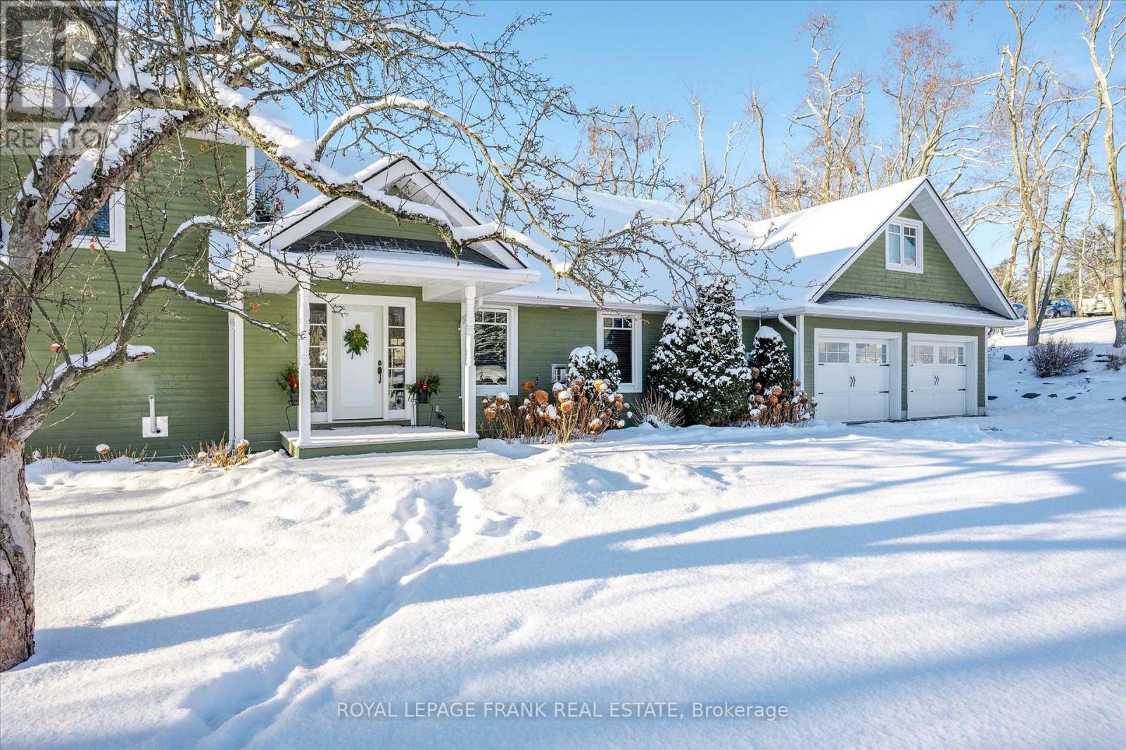 1898 Lakehurst Road, Trent Lakes, Ontario  K0L 1J0 - Photo 2 - X12615330