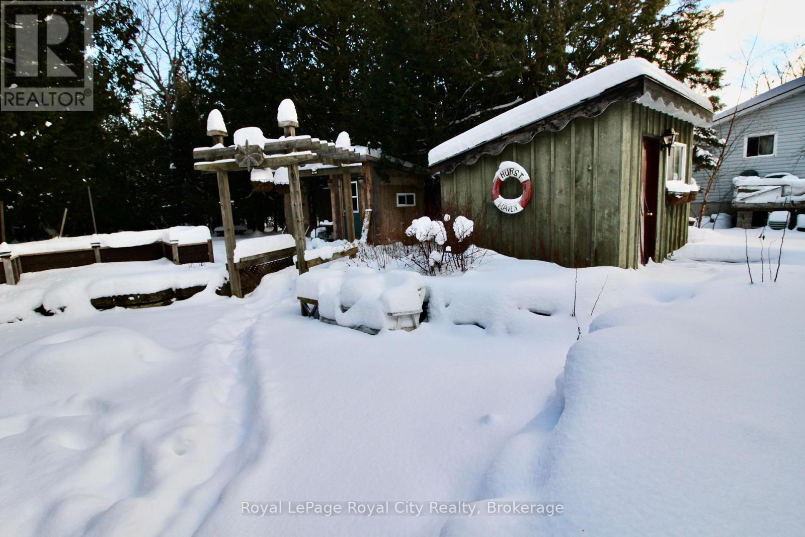 28 Harpur Drive, Northern Bruce Peninsula, Ontario N0H 2R0 - Photo 29 - X12615240