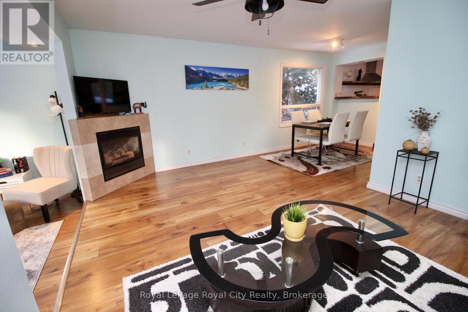 28 Harpur Drive, Northern Bruce Peninsula, Ontario N0H 2R0 - Photo 7 - X12615240