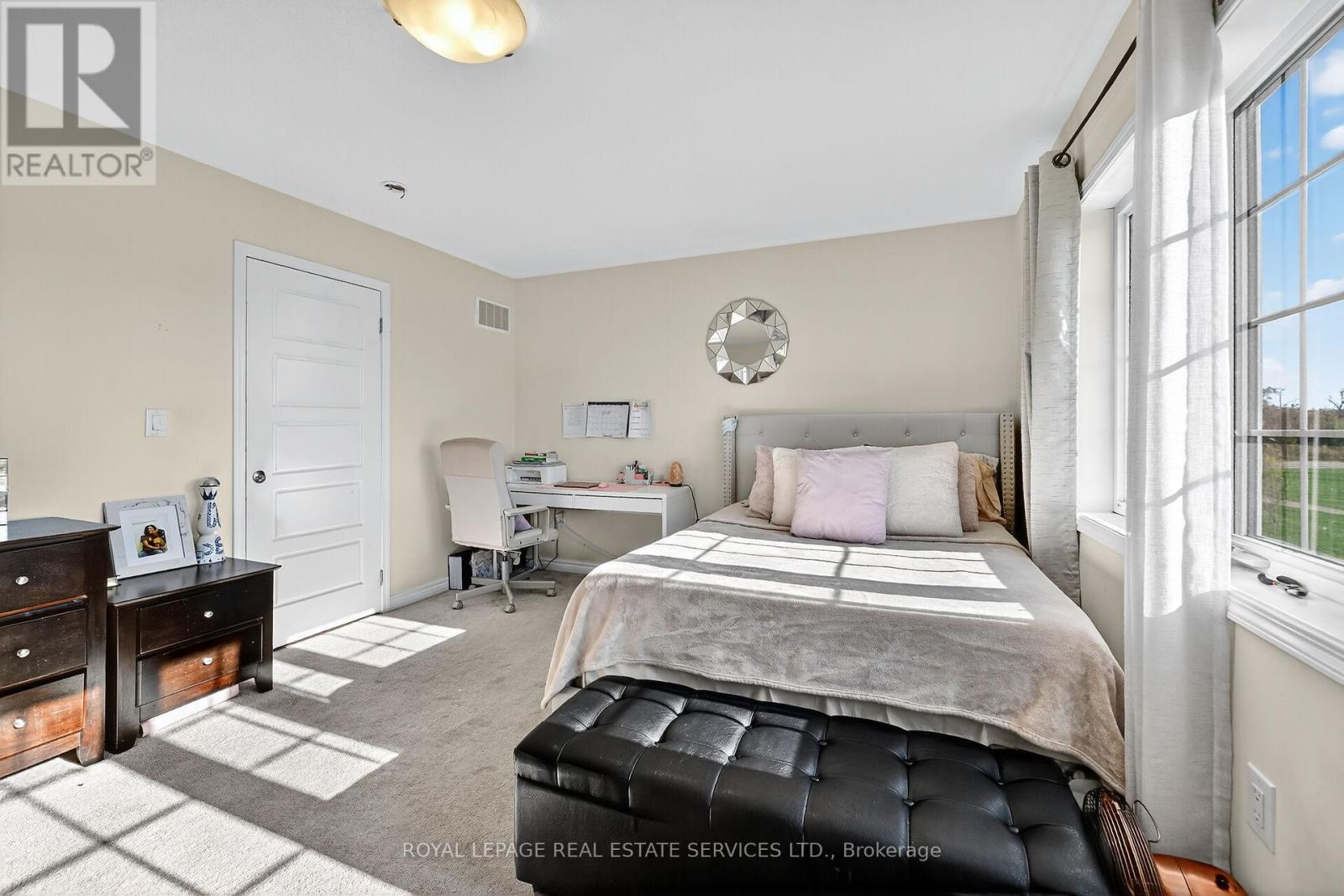 32 Celano Drive, Hamilton, Ontario  L8B 1V3 - Photo 11 - X12615130