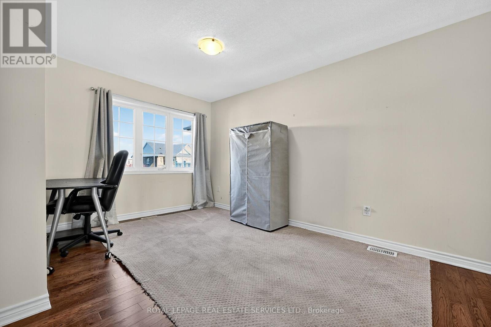 32 Celano Drive, Hamilton, Ontario  L8B 1V3 - Photo 12 - X12615130