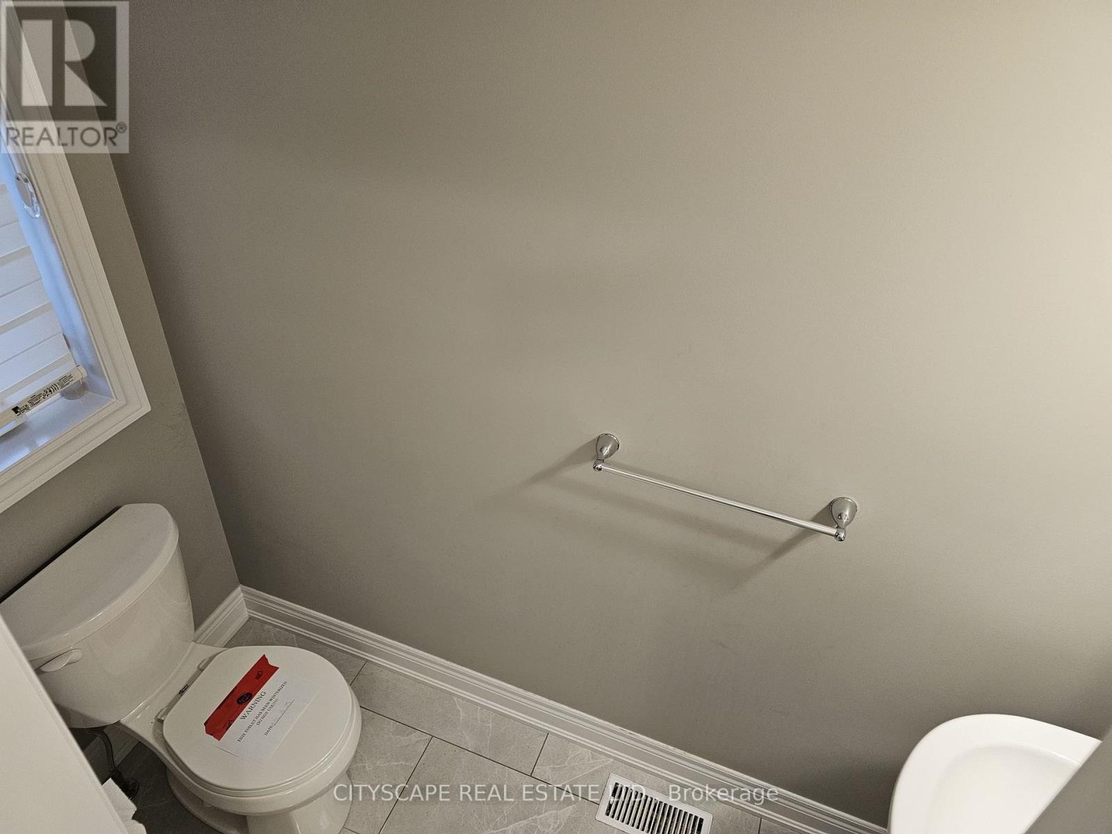 31 Corbin Street, St. Catharines, Ontario  L2P 0E8 - Photo 13 - X12615136