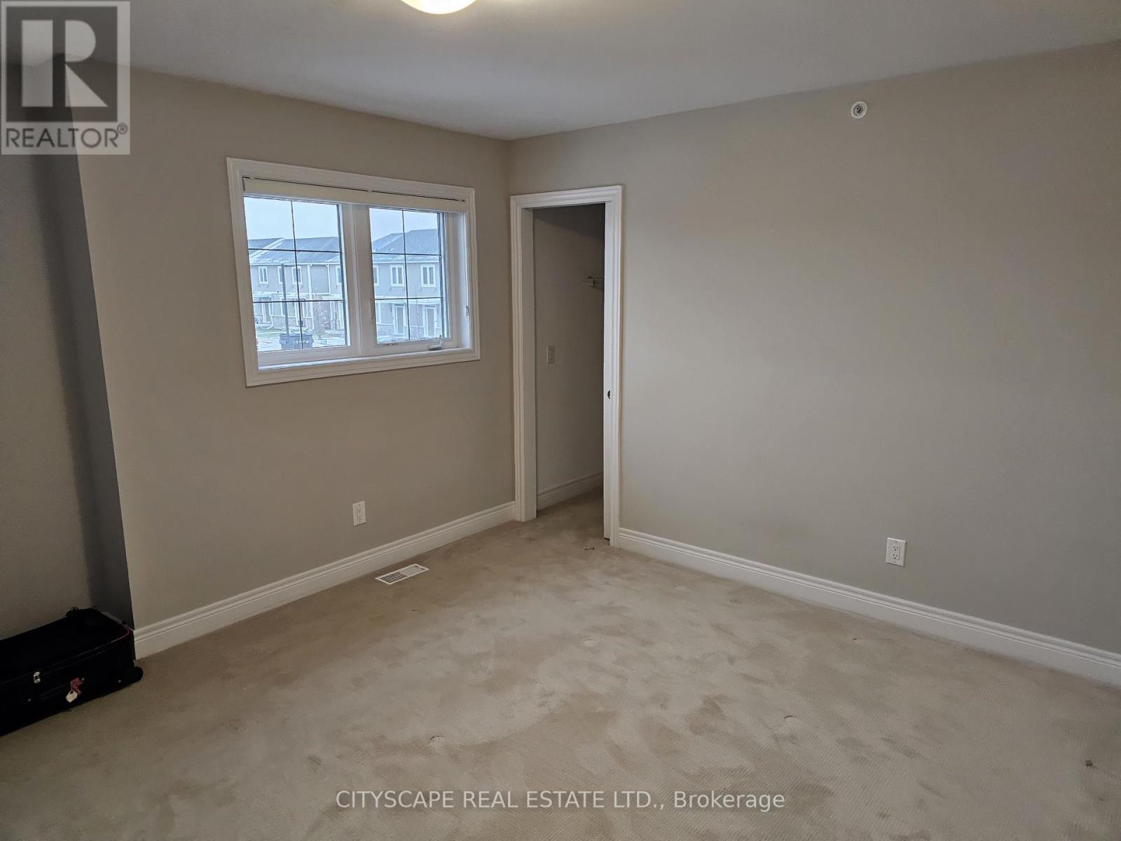 31 Corbin Street, St. Catharines, Ontario  L2P 0E8 - Photo 19 - X12615136