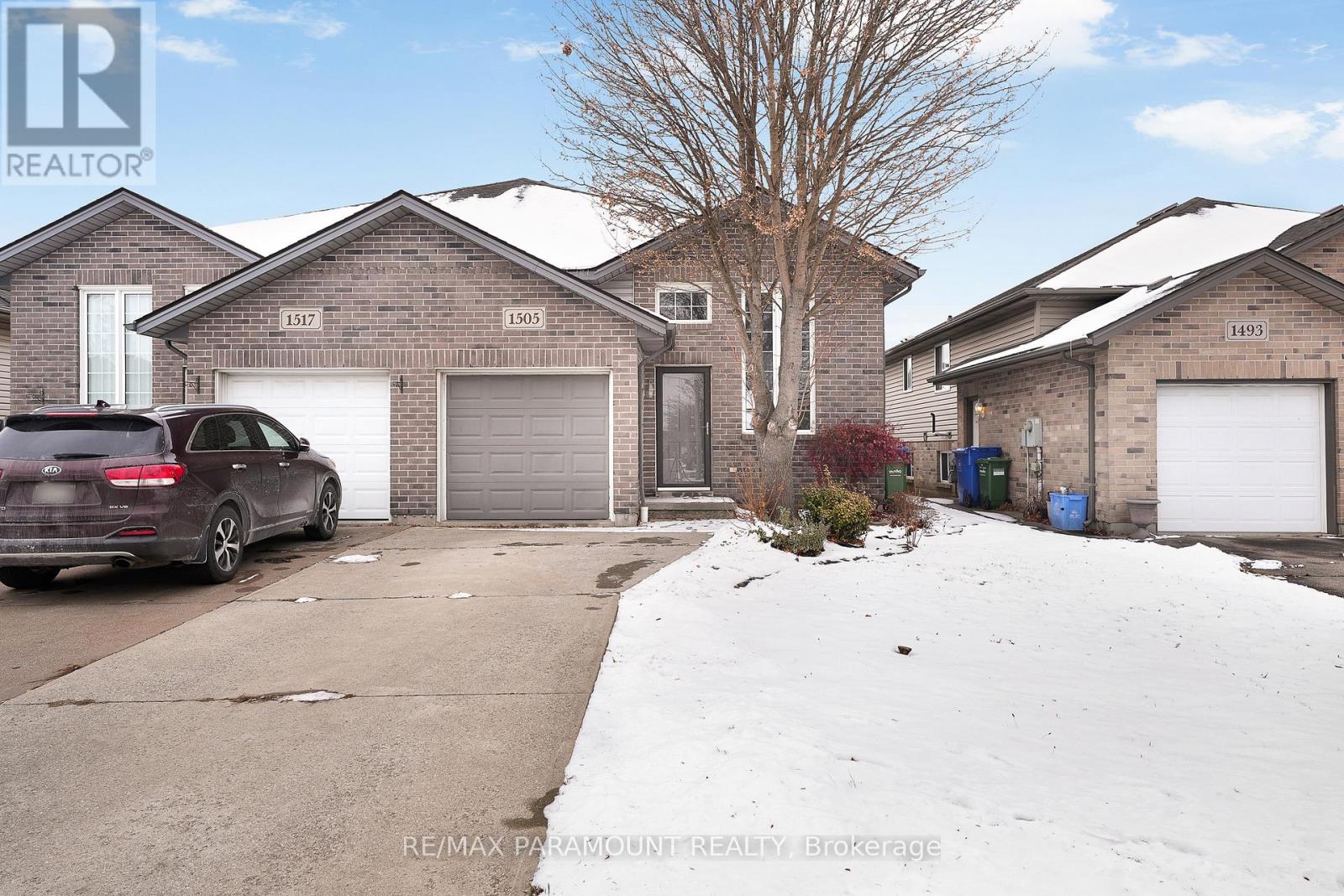 1505 Highnoon Drive, Windsor, Ontario  N9G 3B6 - Photo 2 - X12615148