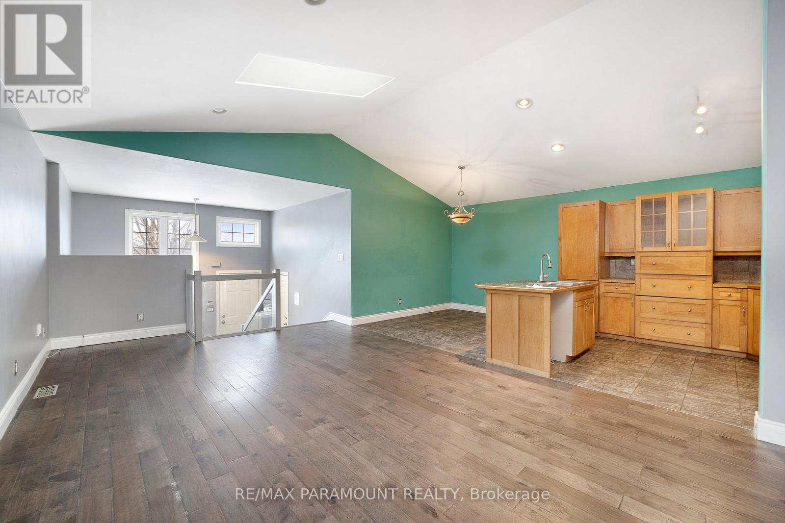 1505 Highnoon Drive, Windsor, Ontario  N9G 3B6 - Photo 7 - X12615148