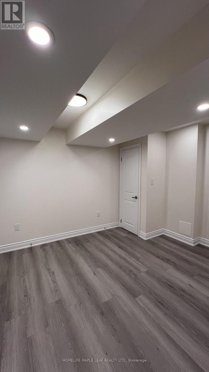 114 Rea Drive, Centre Wellington, Ontario N1M 0J8 - Photo 24 - X12615166