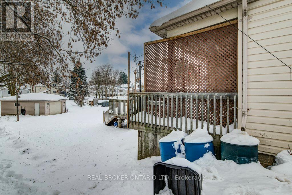 245 John Rosa Street E, North Perth, Ontario  N4W 2H3 - Photo 7 - X12615196