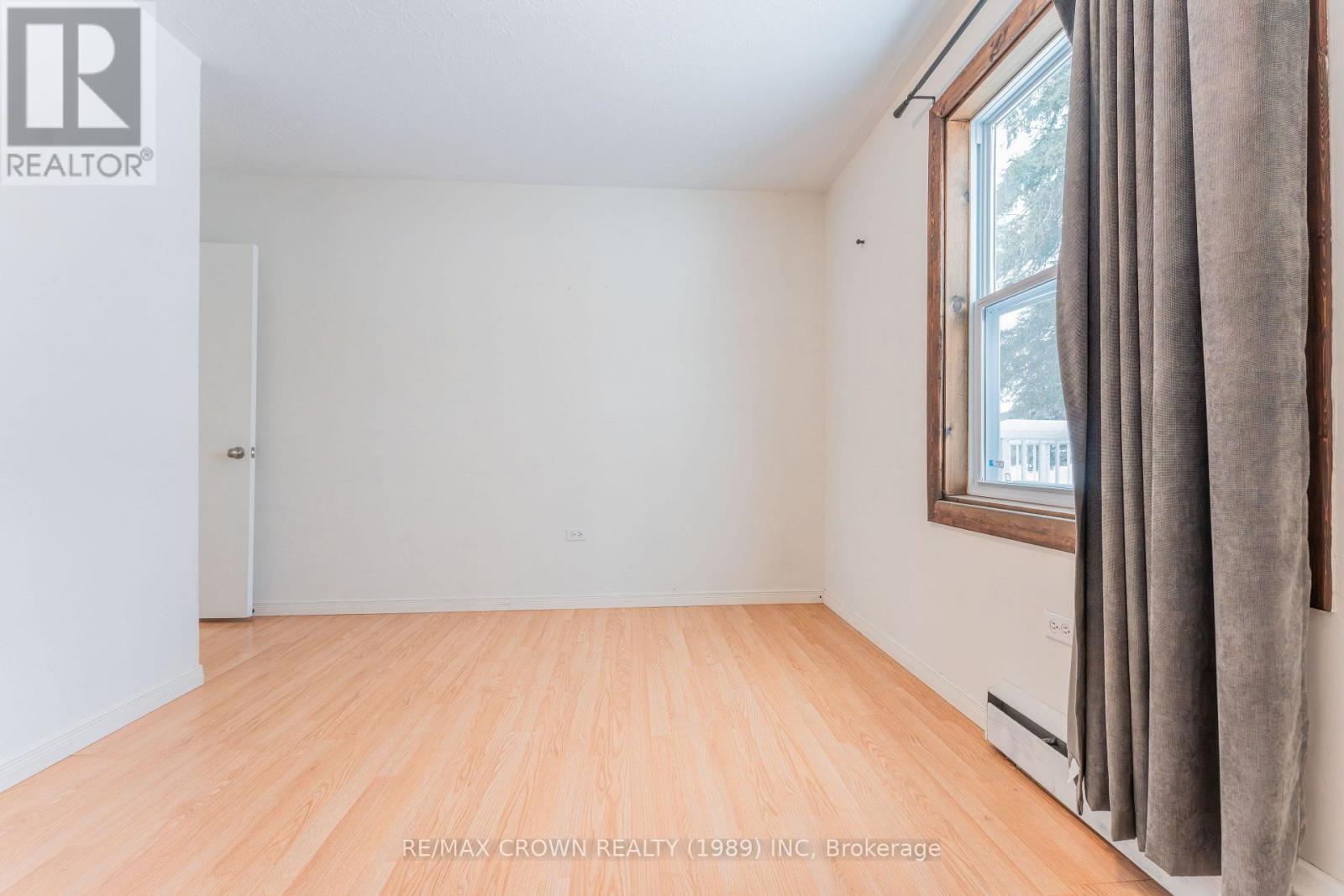 102 First Street, Smooth Rock Falls (Srf), Ontario  P0L 2B0 - Photo 15 - T12615320