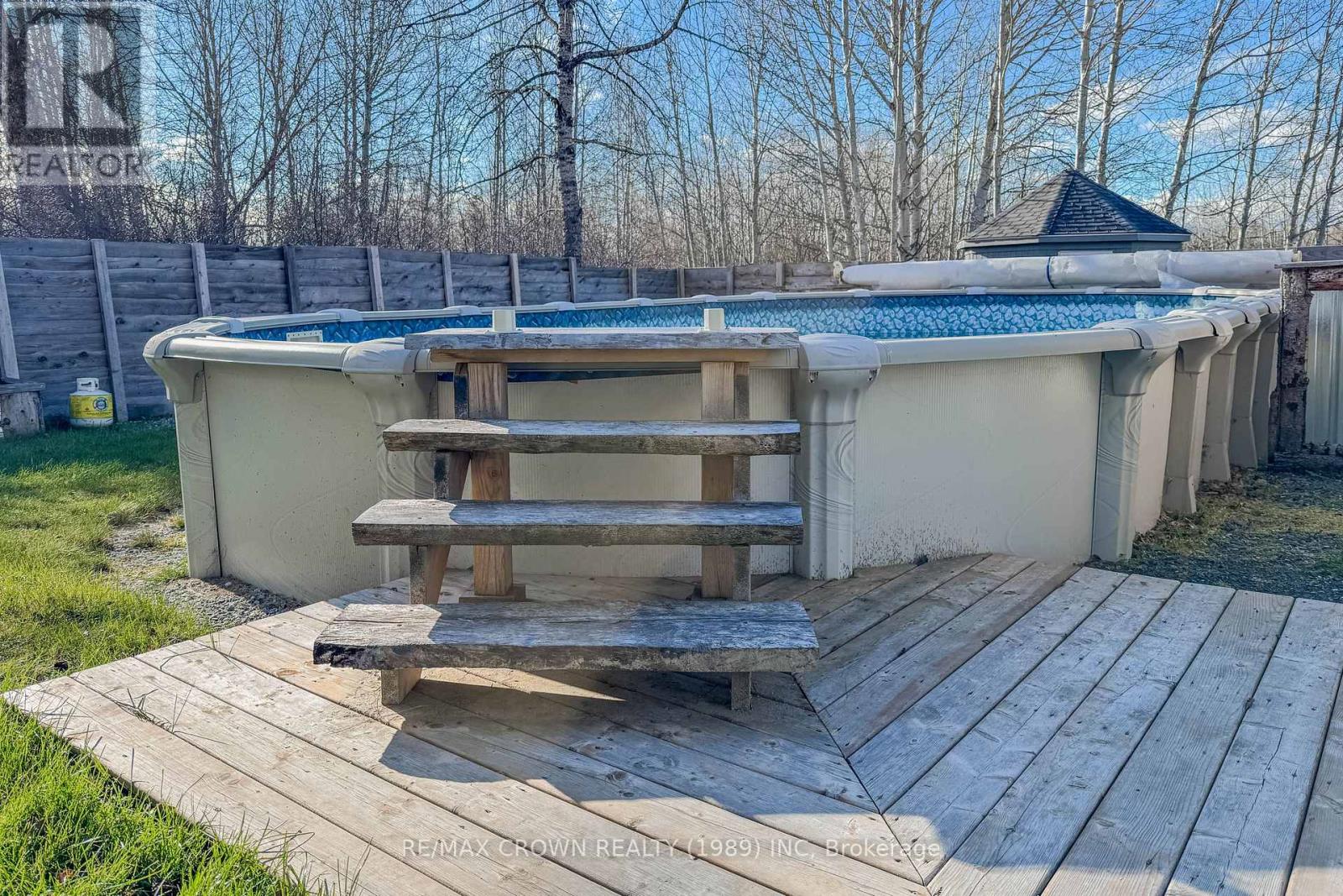 102 First Street, Smooth Rock Falls (Srf), Ontario  P0L 2B0 - Photo 4 - T12615320