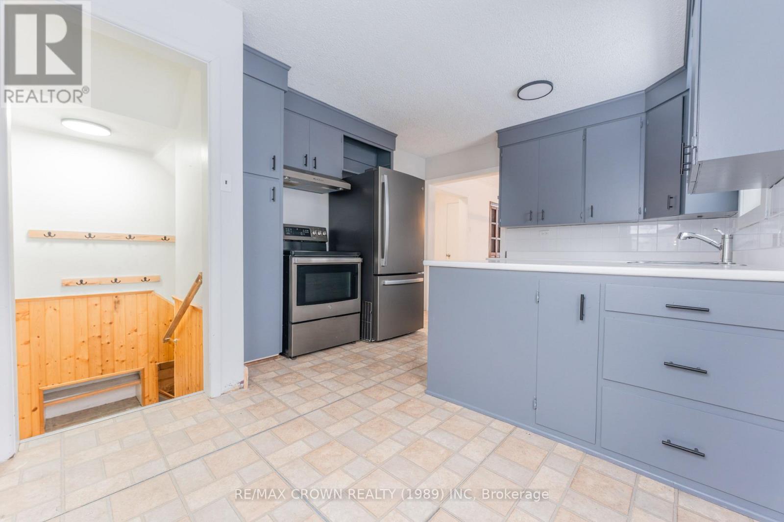 102 First Street, Smooth Rock Falls (Srf), Ontario  P0L 2B0 - Photo 6 - T12615320