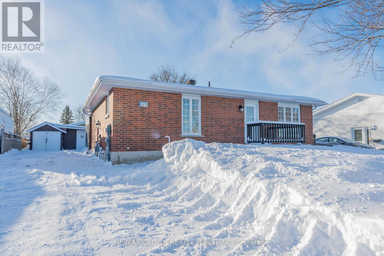 17 CHAMPLAIN CRESCENT, kapuskasing, Ontario