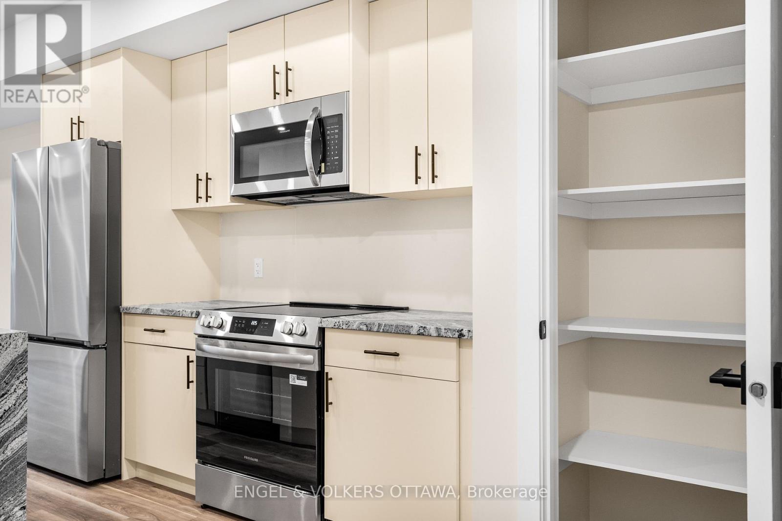 C - 195 Hopewell Avenue, Ottawa, Ontario  K1S 2Z4 - Photo 12 - X12615376