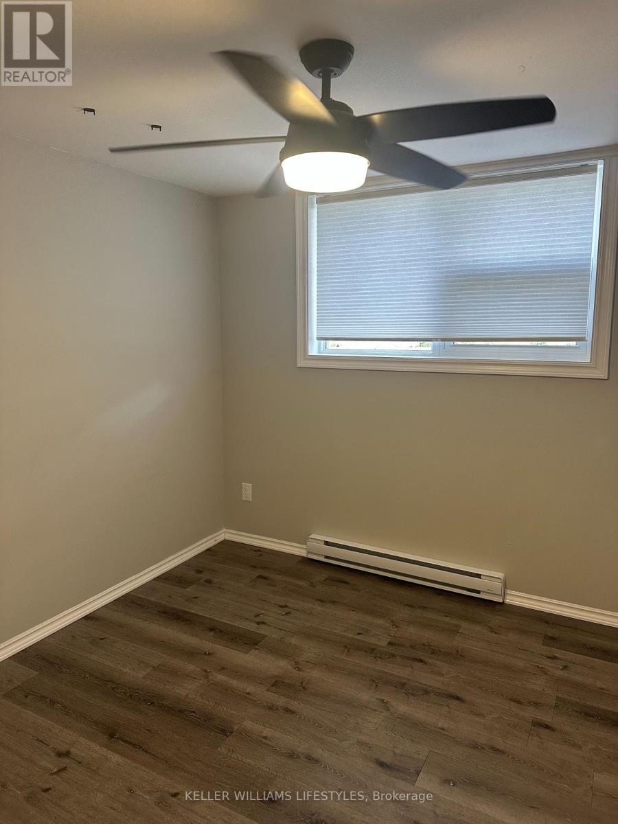 13 Inverness Street, Stratford, Ontario  N5A 1G1 - Photo 7 - X12615242