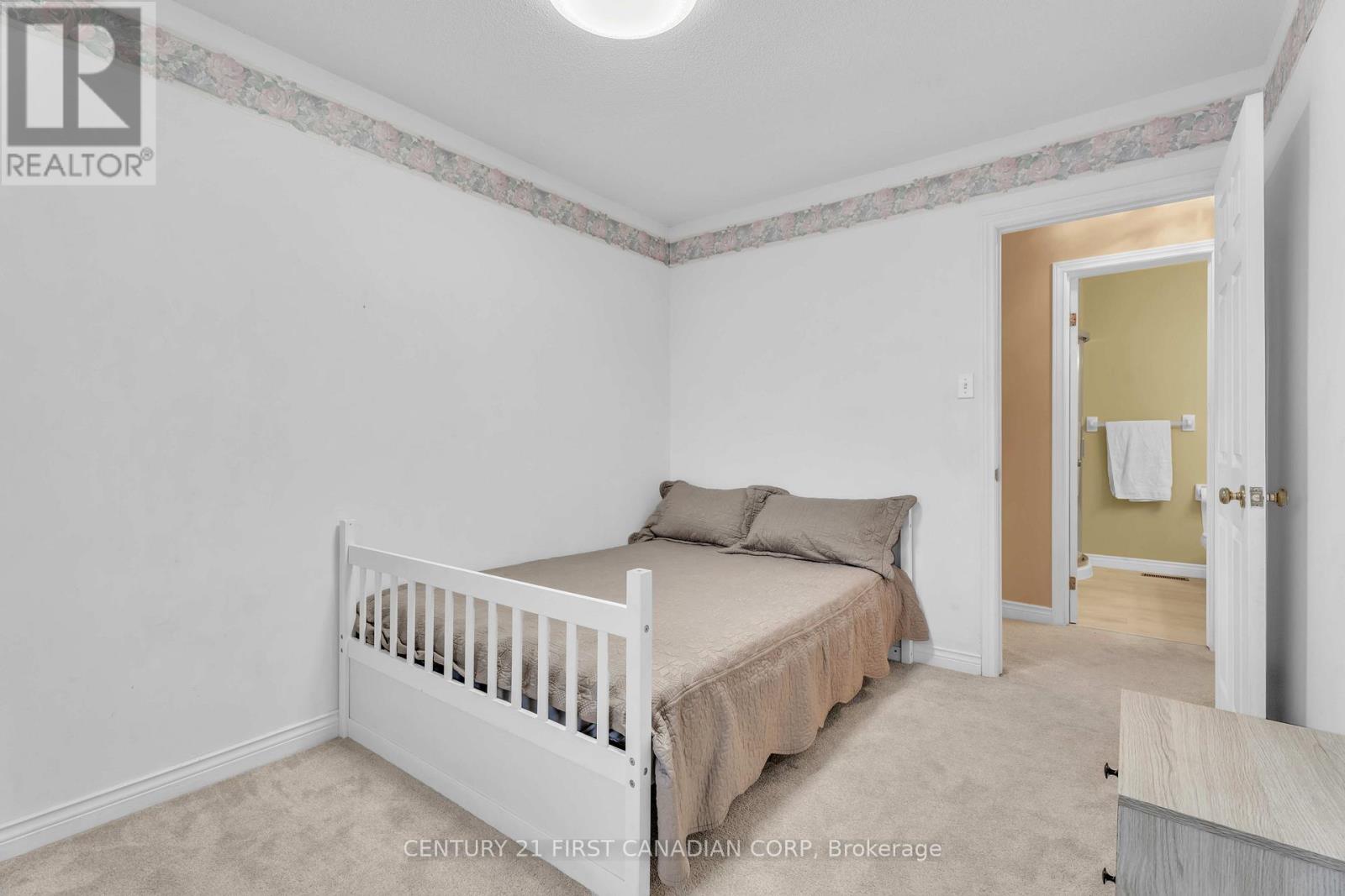 23 Josselyn Drive, London South, Ontario  N6E 3S6 - Photo 23 - X12615264