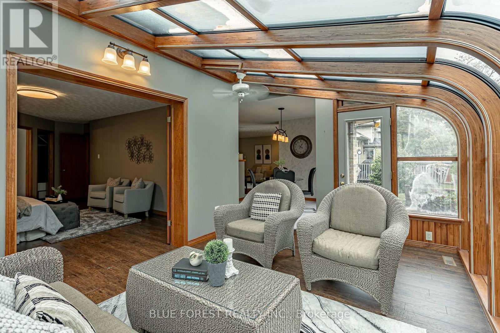 15 Calvert Place, Thames Centre, Ontario  N0L 1G3 - Photo 17 - X12615286