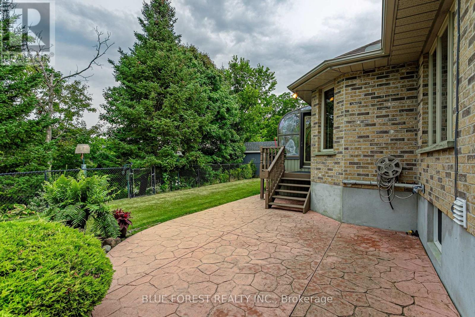 15 Calvert Place, Thames Centre, Ontario  N0L 1G3 - Photo 35 - X12615286