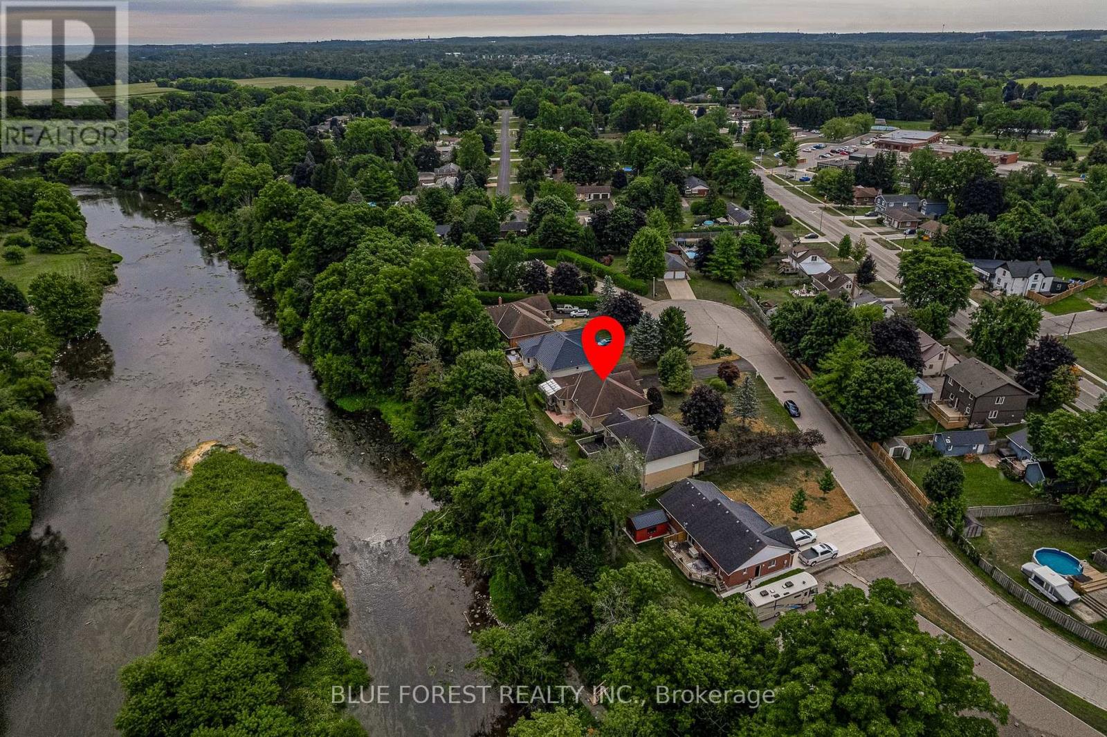 15 Calvert Place, Thames Centre, Ontario  N0L 1G3 - Photo 40 - X12615286