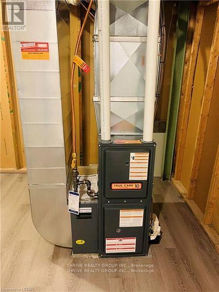 8 Homestead Crescent, London North, Ontario  N6G 2E4 - Photo 16 - X12615294