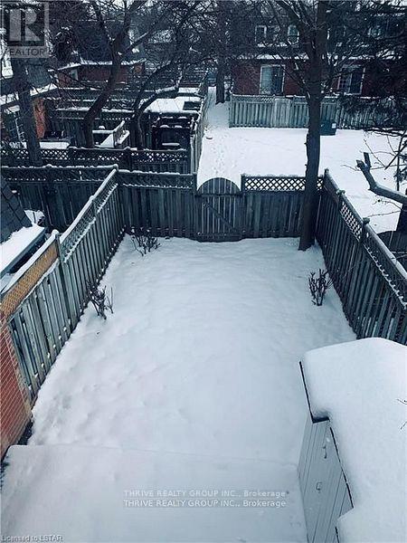 8 Homestead Crescent, London North, Ontario  N6G 2E4 - Photo 18 - X12615294