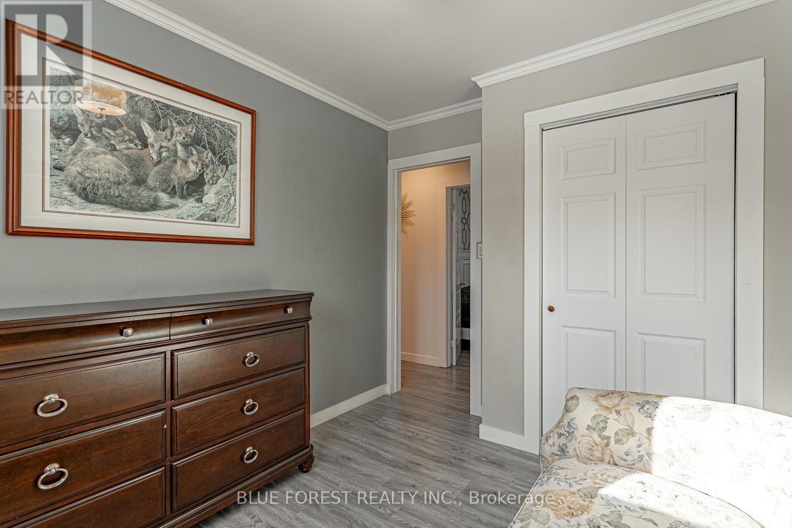 9716 Lakeshore Road, Lambton Shores, Ontario  N0M 1T0 - Photo 18 - X12615296