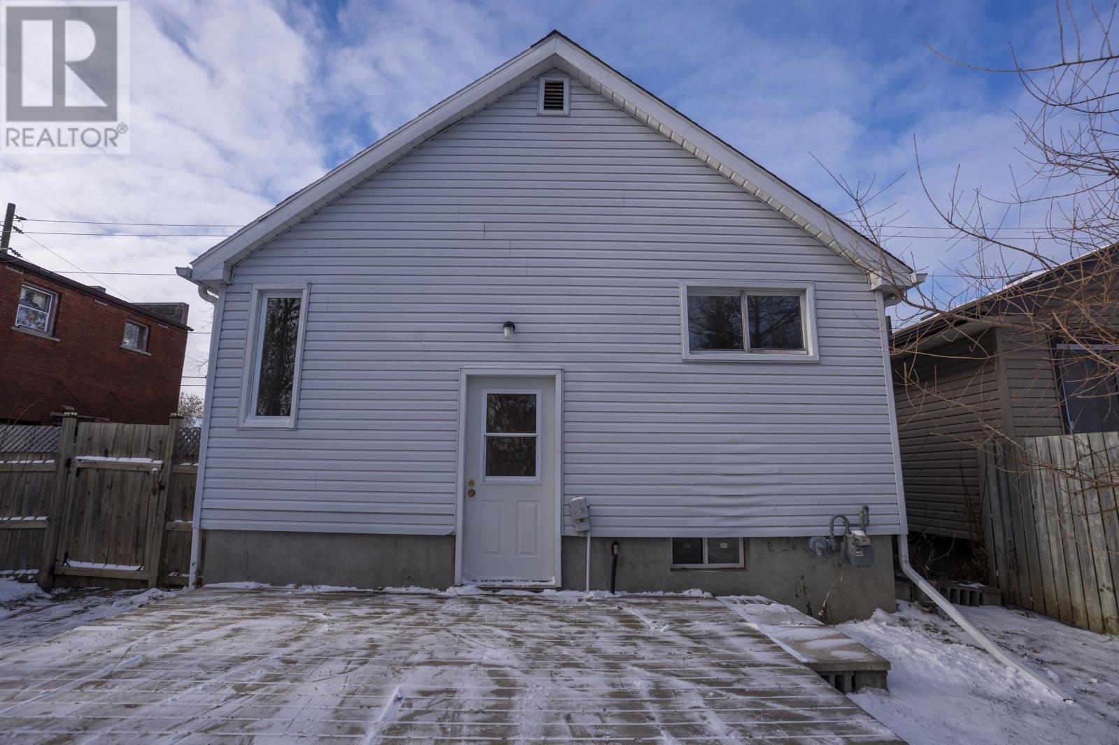 141 Empress Ave S, Thunder Bay, Ontario  P7B 4N6 - Photo 46 - TB253594